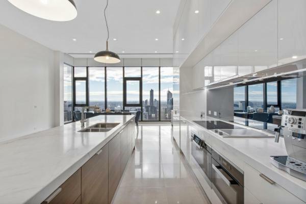 Experience Platinum Hotel Apartments Melbourne Zewnętrze zdjęcie